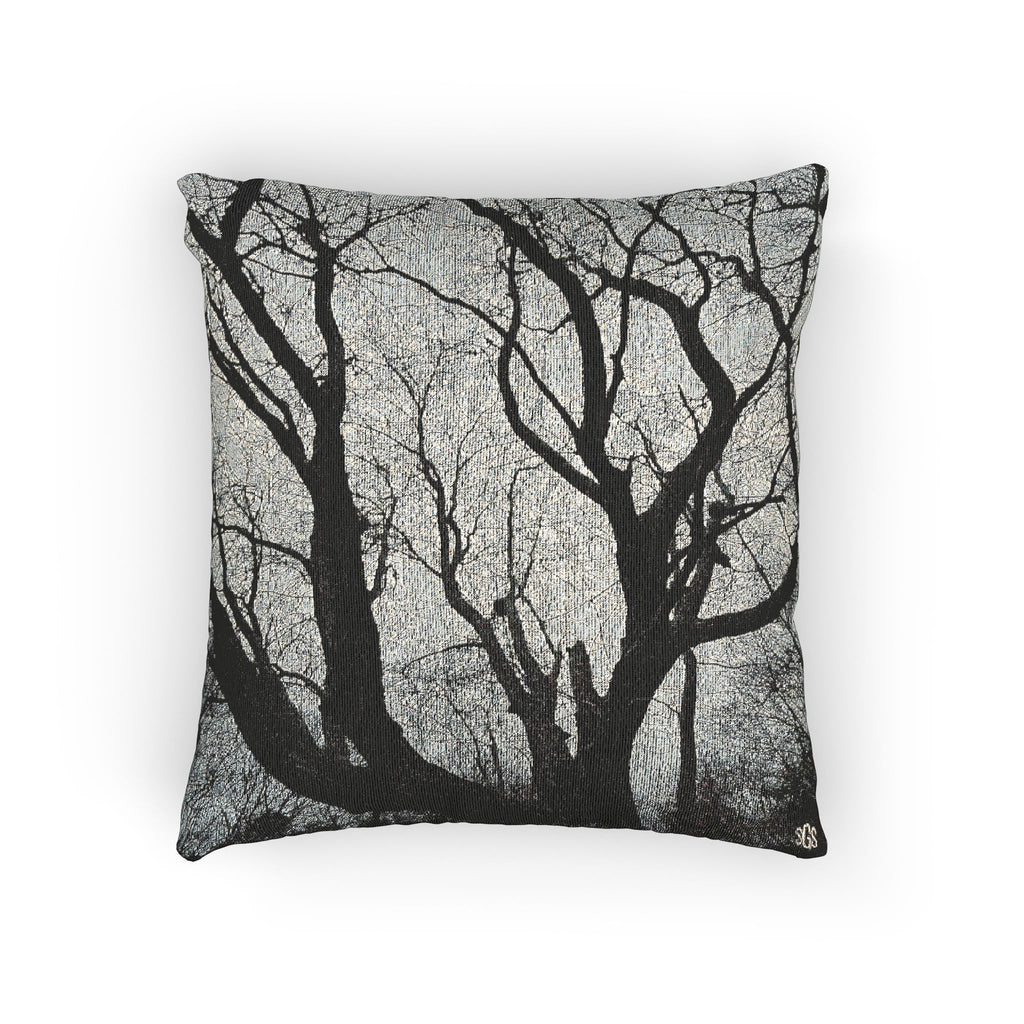 BLACK AND WHITE WINTER OAK WOVEN PILLOW